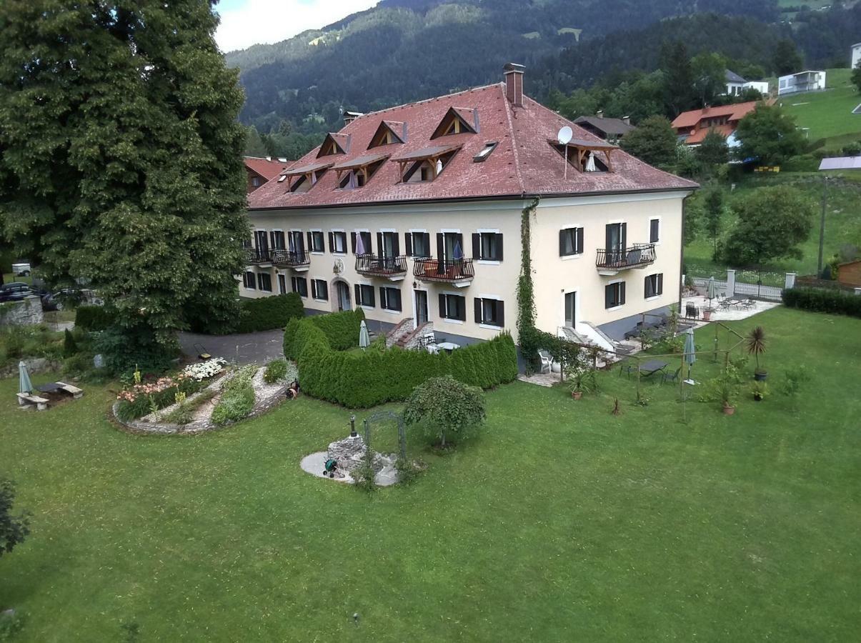 Garten- & Loggia-Appartement Herrenhaus Dellach im Drautal Exteriör bild