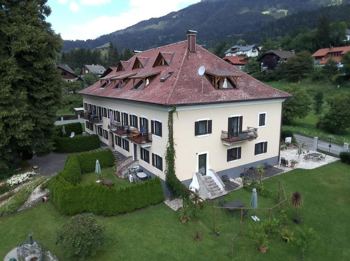 Garten- & Loggia-Appartement Herrenhaus Dellach im Drautal Exteriör bild